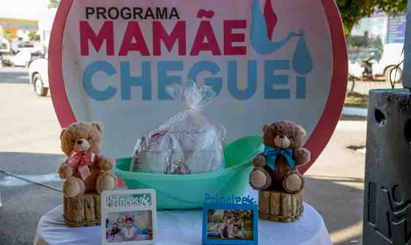 Gestantes são agraciadas com kits enxoval do programa “Mamãe Cheguei”