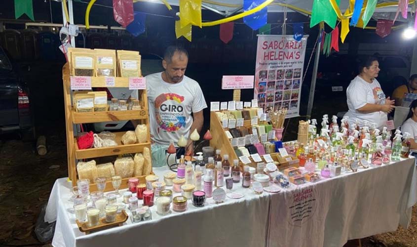 Prefeitura oferece oportunidades para empreendedores durante o Flor do Maracujá