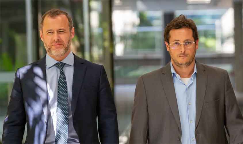 Moraes manda PF ouvir advogado e ex-assessor de Bolsonaro 