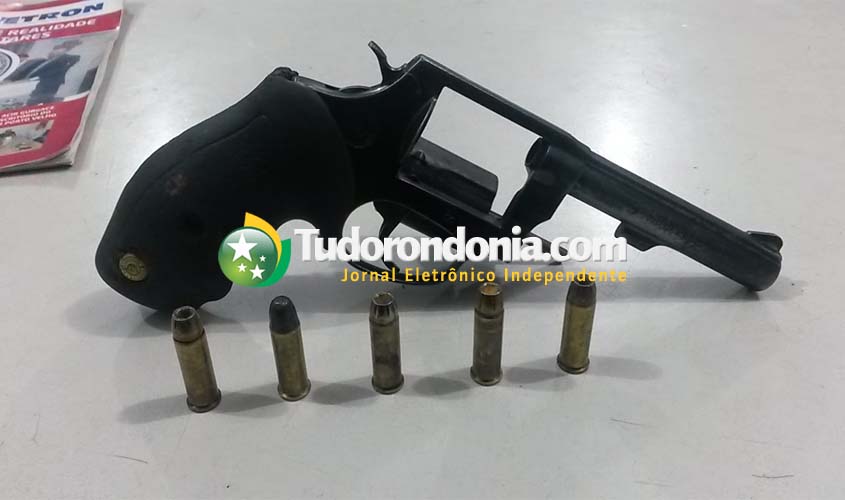 Polícia recebe denúncia e prende foragido da Justiça