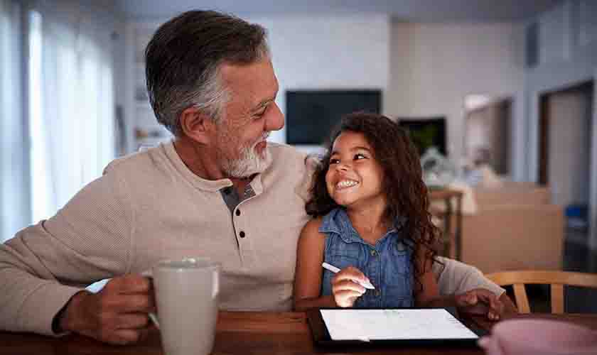 Esta segunda é o Dia dos Avós; conheça propostas que beneficiam os idosos
