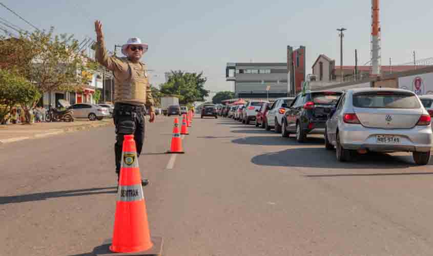 Município comemora Dia Nacional do Motorista e Dia Nacional do Motociclista com orientações para trânsito seguro