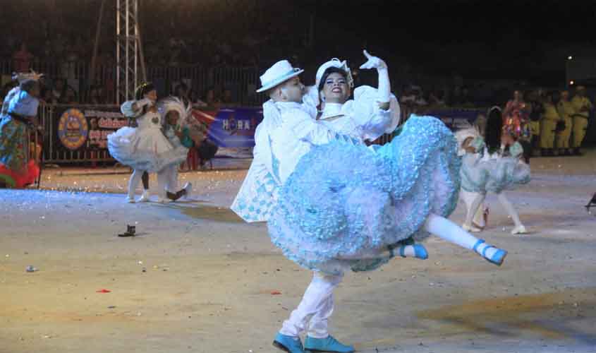 Matutos do Guaporé leva poesia em forma de forró ao Arraial Flor do Maracujá