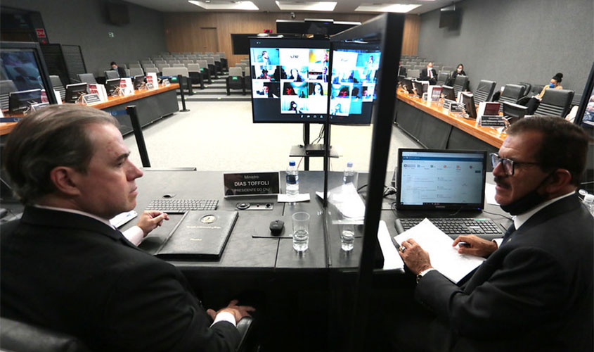 CNJ afasta sete magistrados do TJBA por desvio de conduta