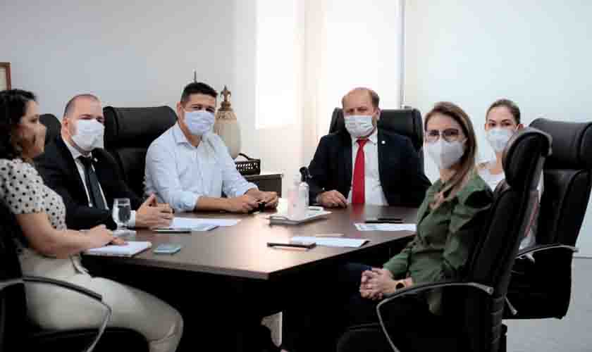 Liberação de emendas para reformas e ampliação em escolas municipais de Porto Velho discutida