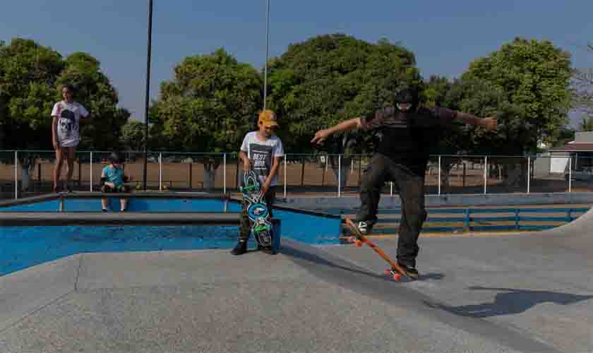 Prefeitura abre nova turma em projeto de skate