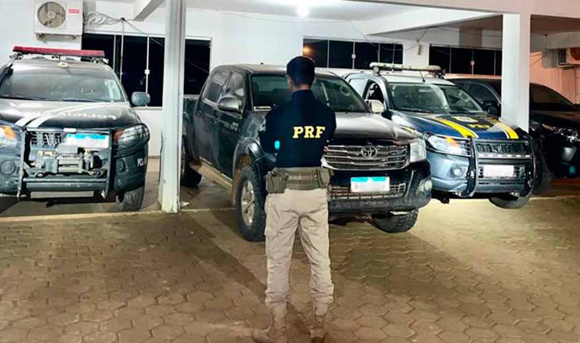 PRF, em Ação Conjunta com a PC-ROl, recupera Hilux roubada