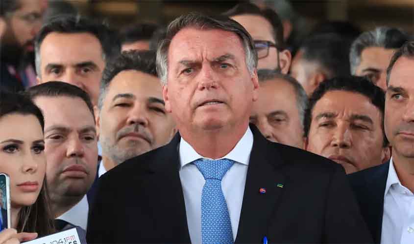 PGR defende reforço de policiamento perto da casa de Bolsonaro