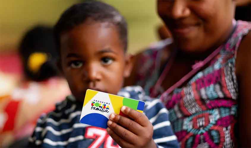 Caixa paga Bolsa Família a beneficiários com NIS de final 7