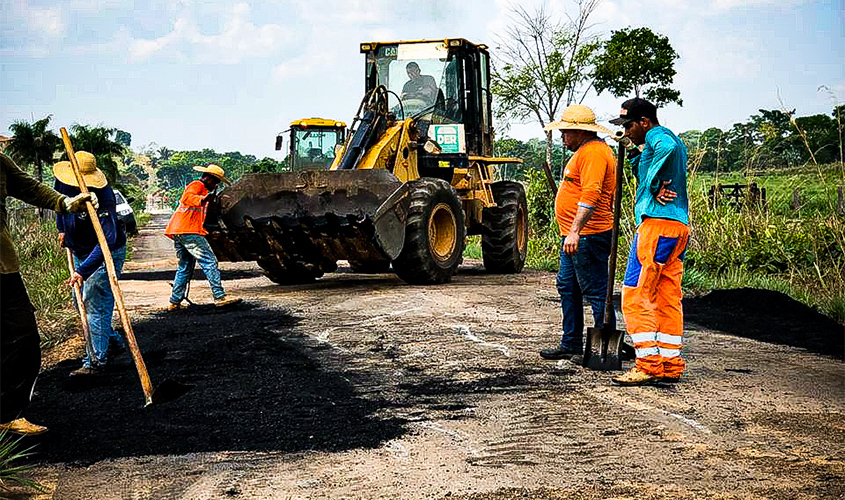 DER inicia recuperação da RO-463, que liga Gov. Jorge Teixeira à BR-364