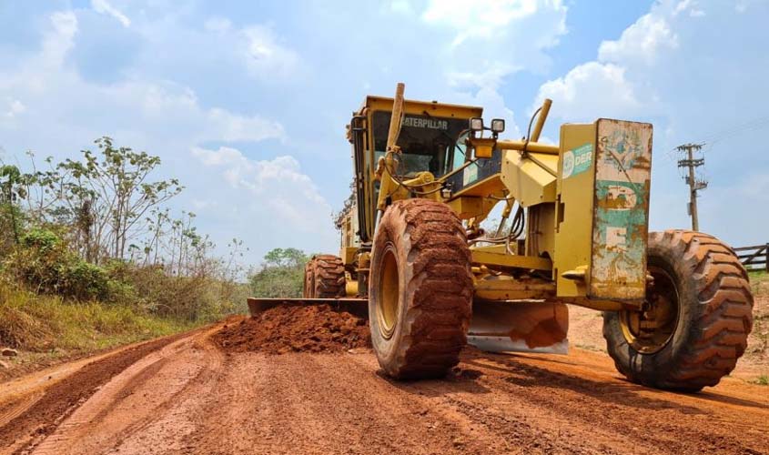 Extensão de 88 quilômetros da rodovia 490 recebe melhorias na região 