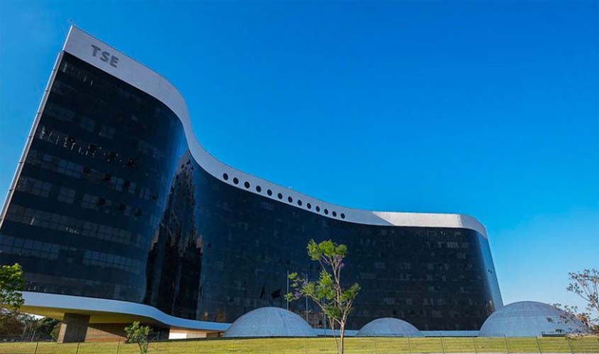 TSE determina remoção de fake news contra Lula sobre profissionais da enfermagem