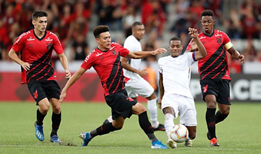 Athetico promove mudanças na comissão técnica e Autuori segue como treinador até 2021