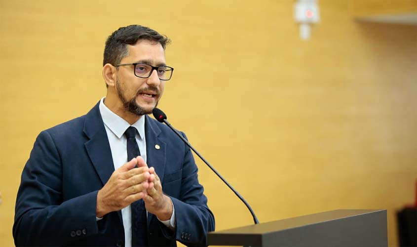 ANATEL recebe indicação para implantar torres de telefonia móvel em distritos e localidades de Rondônia