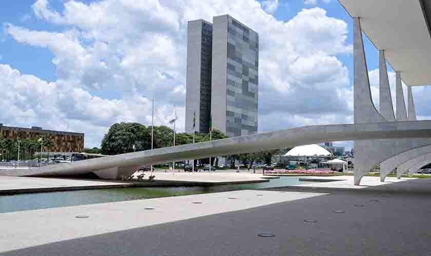 Lei define novas regras para improbidade administrativa  