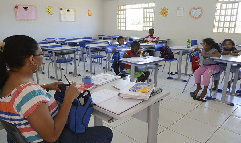 Professores interessados em cursar licenciaturas já podem se cadastrar