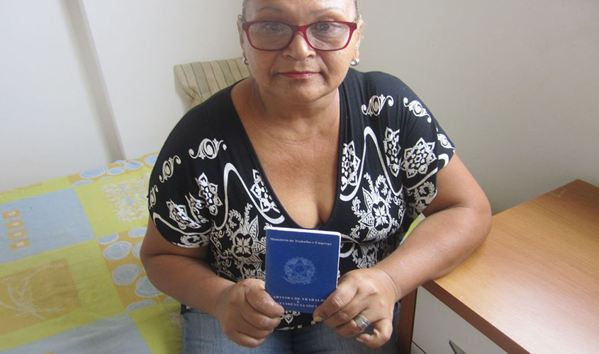 Ipea: trabalho doméstico é exercido por mulheres mais velhas