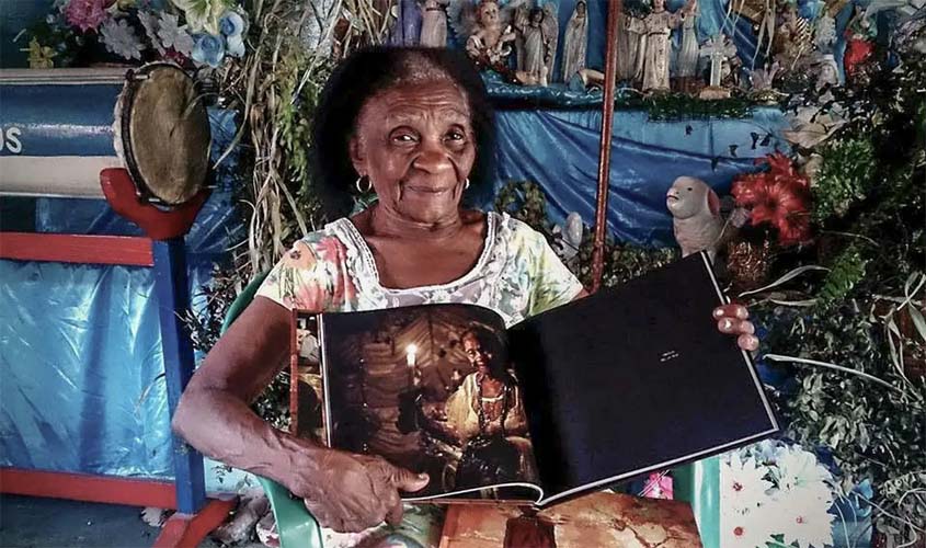 Morre Mãe Elzita, do Tambor de Mina, aos 91 anos