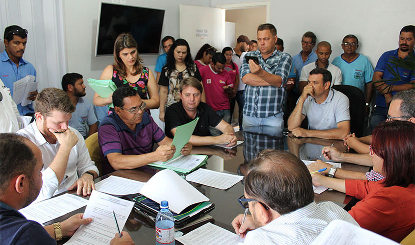 Vereadores aprovam regulamentação de transporte por aplicativos em Vilhena