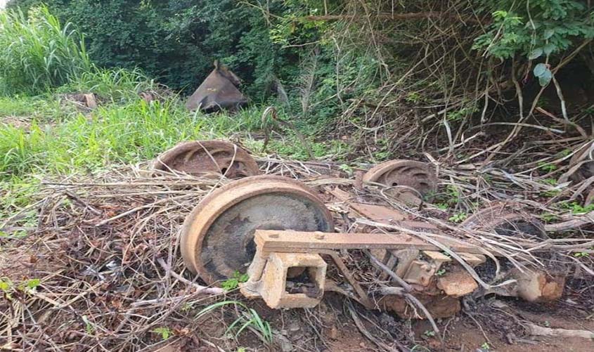 A sucata como História