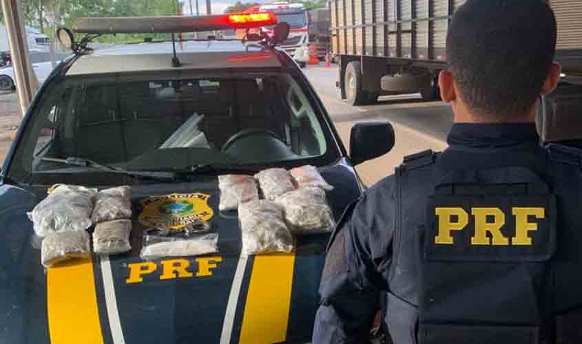 Em Ji-Paraná/RO, PRF apreende 4 kg de maconha