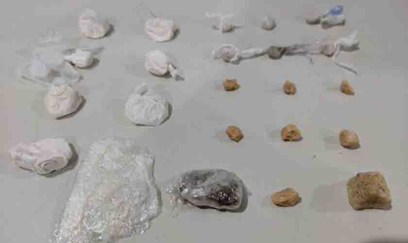 Abordagem resulta em homem preso suspeito por tráfico de drogas