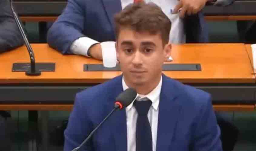 Nikolas Ferreira e Jair Bolsonaro travam guerra geracional na direita