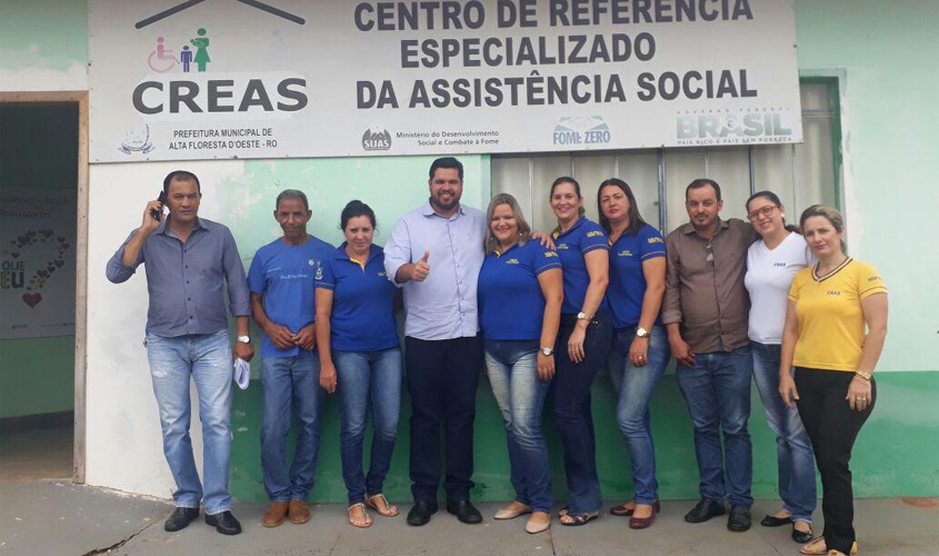 Jean Oliveira realiza visitas reafirmando compromissos na Zona da Mata