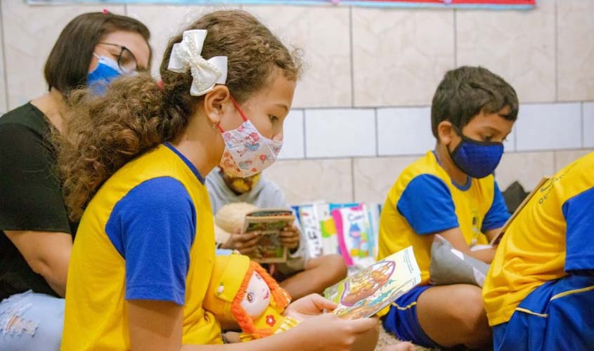 De cada 100 crianças na 3ª série, 95 estão alfabetizadas na idade certa; em 2017, eram apenas 30