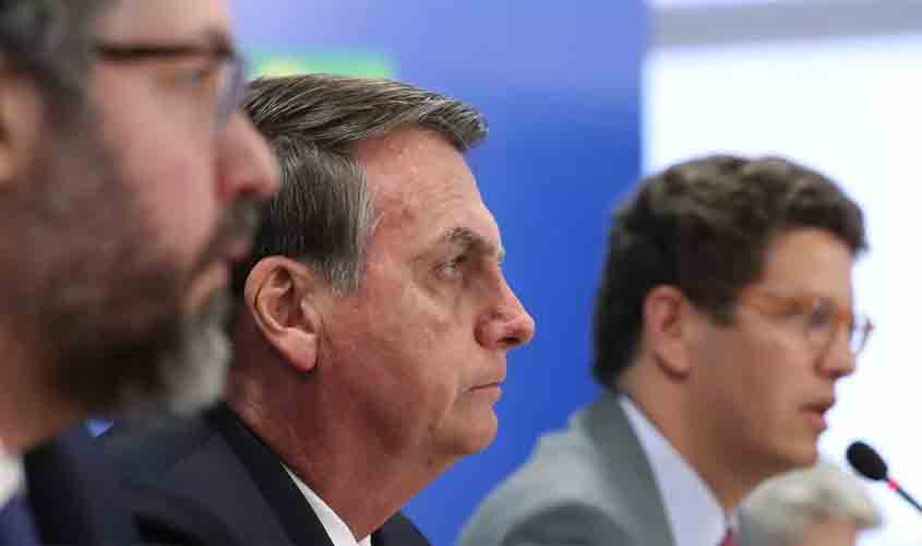 Depois de encurralar Ernesto Araújo, centrão também deve demitir Ricardo Salles