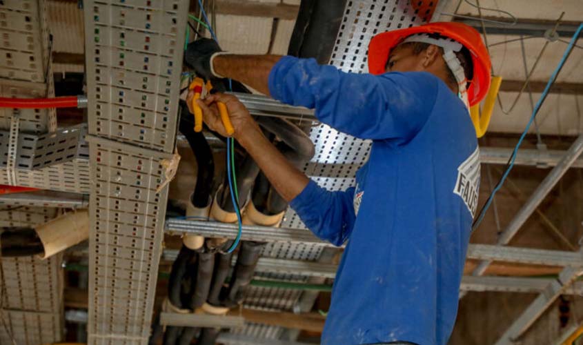 Obra do Hospital Regional avança e vai garantir estrutura moderna à população