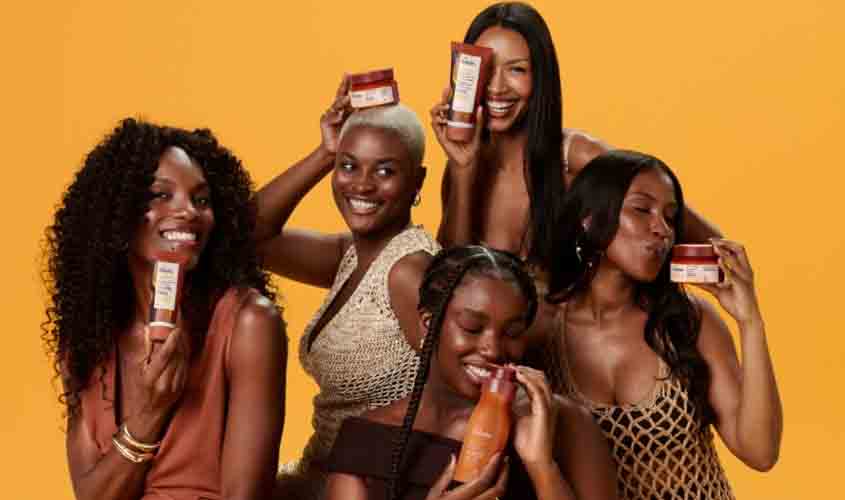 Natura desenvolve linha de produtos inspirada em estudo inédito sobre o bem estar das mulheres negras