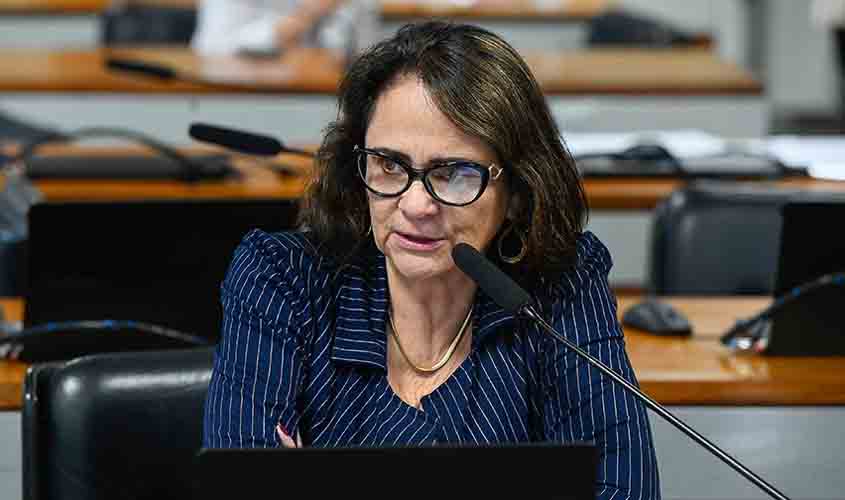 Aprovadas medidas para proteção de crianças contra afogamento em piscinas