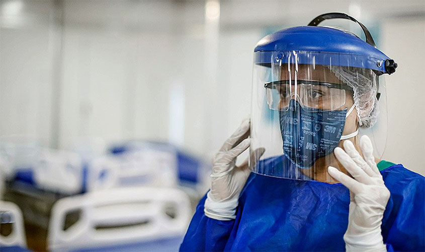 Senadores lamentam colapso na saúde, mas comemoram número de curados  