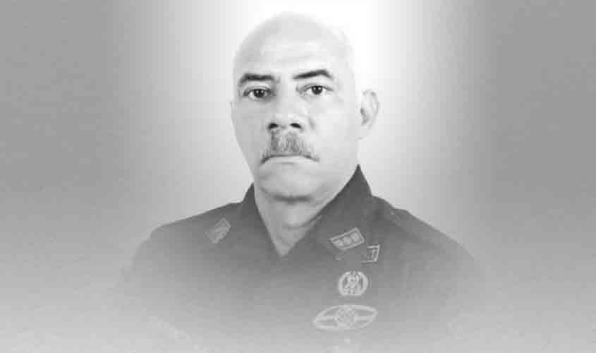 Nota de pesar: Coronel Garrett