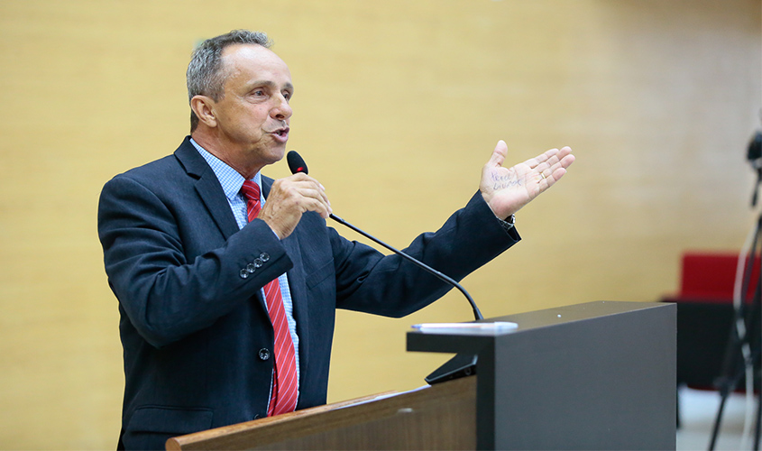 Lazinho da Fetagro destaca indenização aos servidores da saúde e da segurança pública