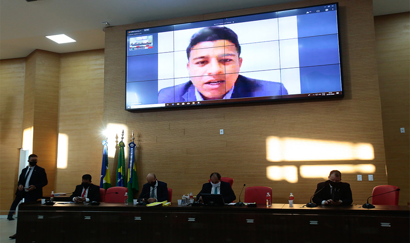 Deputado Adailton Furia cobra atenção do Governo para a saúde em Cacoal