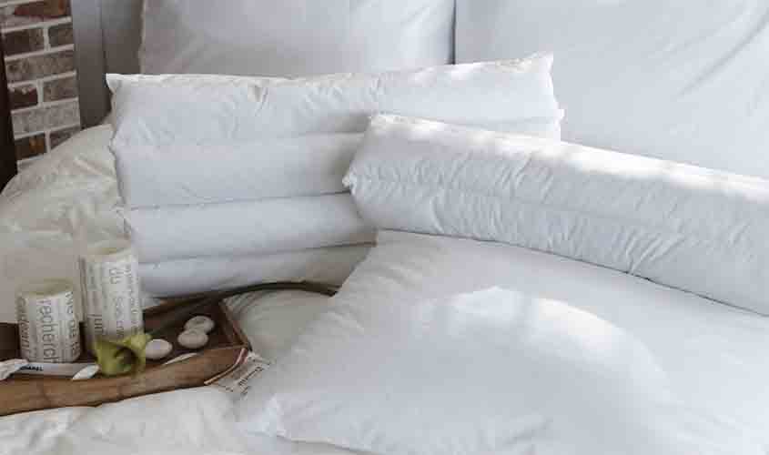 Dor no pescoço ou na coluna? Saiba escolher o melhor travesseiro