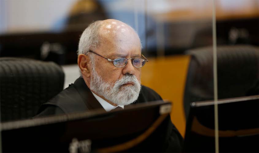 TST não reconhece vínculo de emprego entre consultora de vendas e telefônica