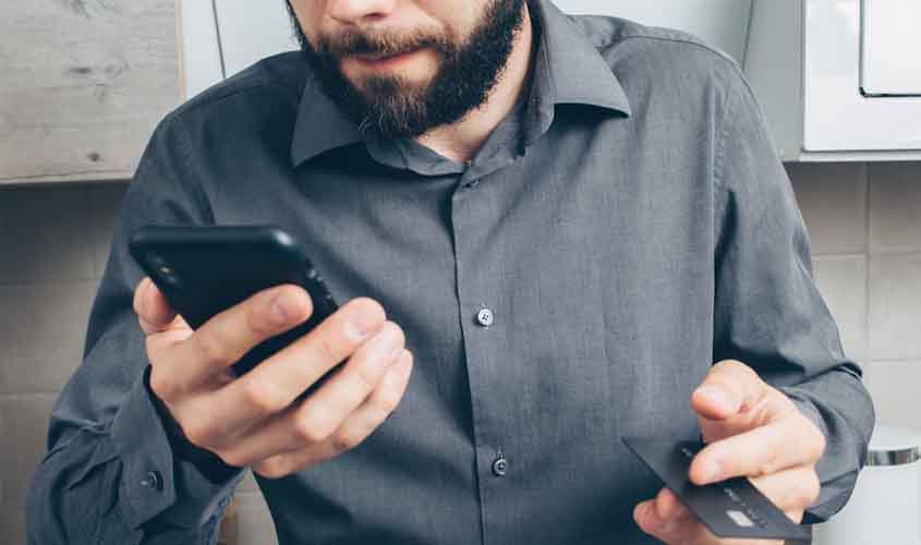 Pix parcelado pode acabar com cartão de crédito? Entenda os motivos