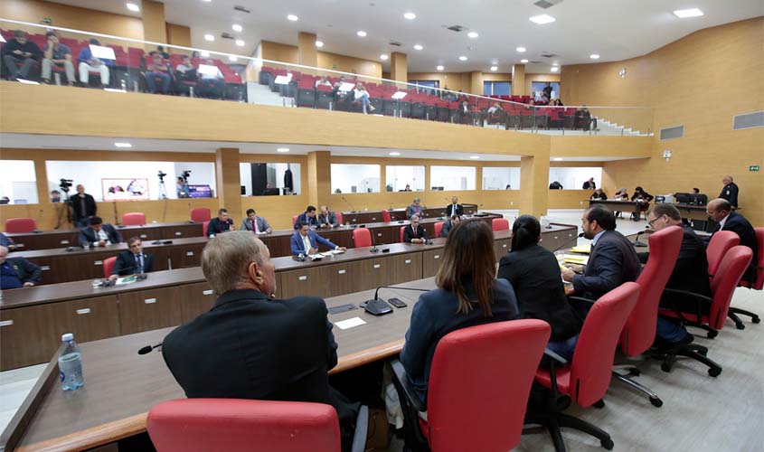 Assembleia Legislativa realiza concursos de redação e para escolha de bandeira oficial do Parlamento 