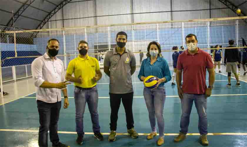 Atletas de Vilhena são beneficiados com recursos da deputada Jaqueline Cassol