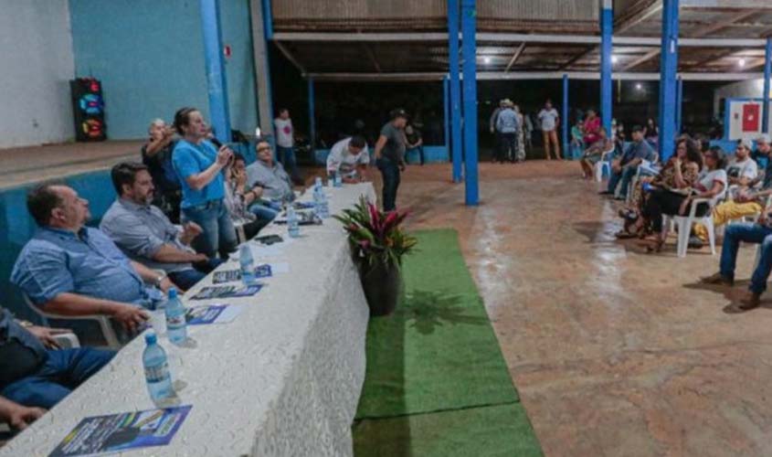 Em visita a Pérola do Mamoré, Jaqueline Cassol participa de reuniões com lideranças e com a comunidade