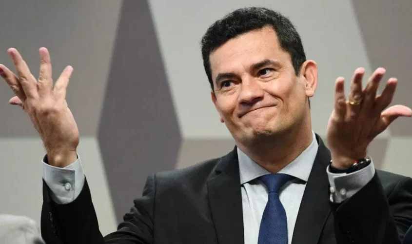 Portaria visa agilizar banimento de pessoas perigosas, diz ministério