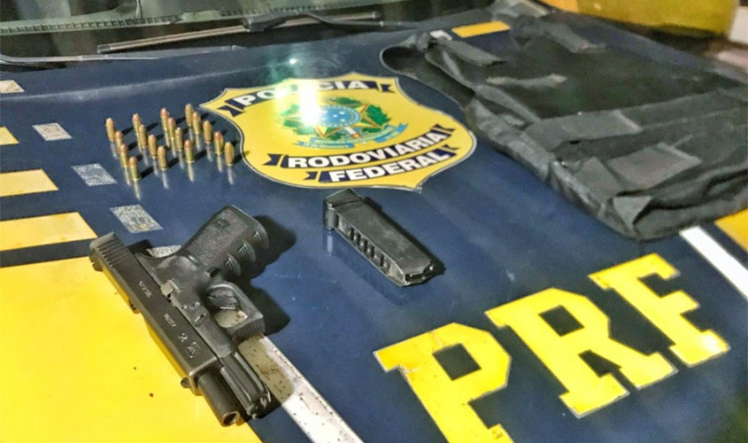 PRF detém quatro pessoas em situação de porte ilegal