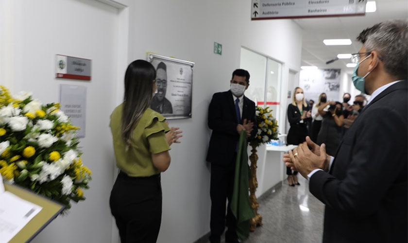 Sala dos Oficiais de Justiça recebe o nome de Rômulo Pessoa de Oliveira