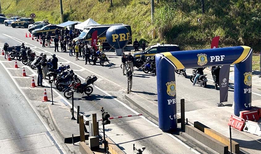 PRF promove ação educativa no Dia do Motociclista