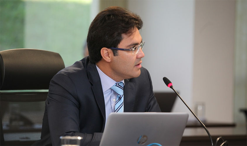 CNMP aplica penalidade de censura a procuradora da República que publicou imagens depreciativas ao presidente da República