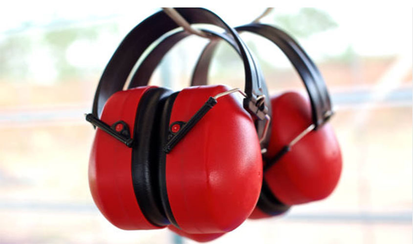 Indústria é condenada por demora na troca de protetores auriculares