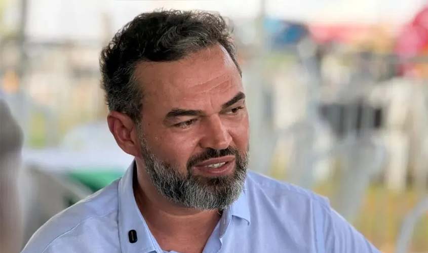 Justiça Eleitoral autoriza Bruno Scheid a usar 'Bolsonaro' na campanha ao Senado